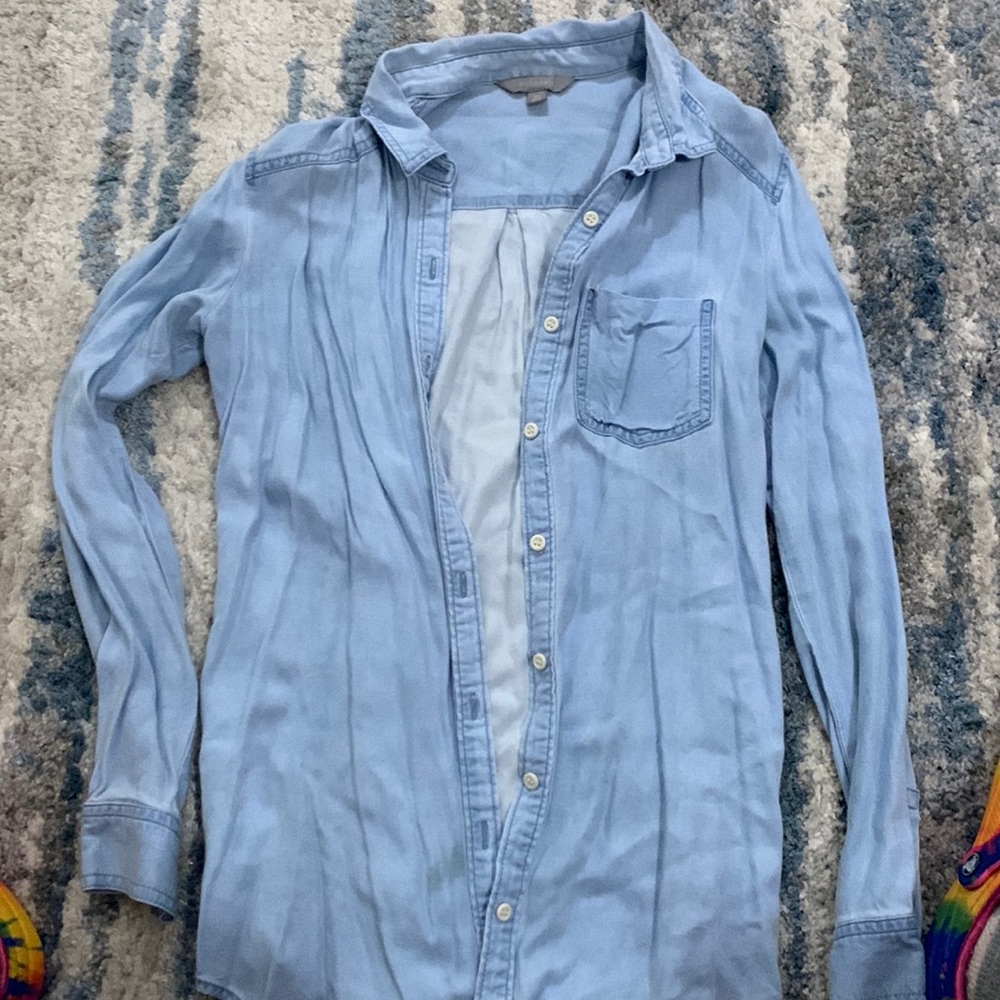 rubbish button up